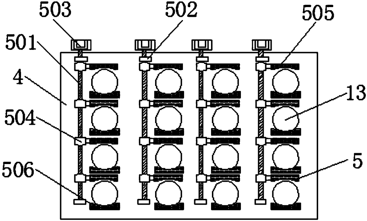 Test tube rack for chemical experiments with adjustable space size