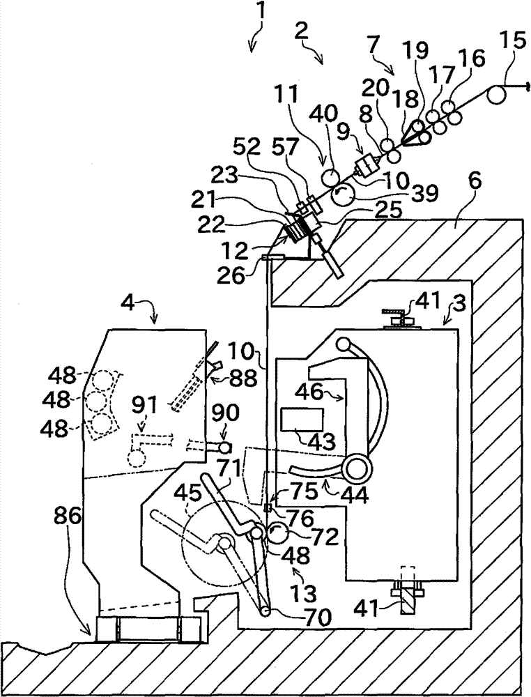 Yarn slack eliminating device and textile machine including the same