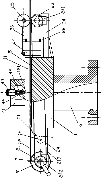 Apparatus for peeling insulating layer of lead