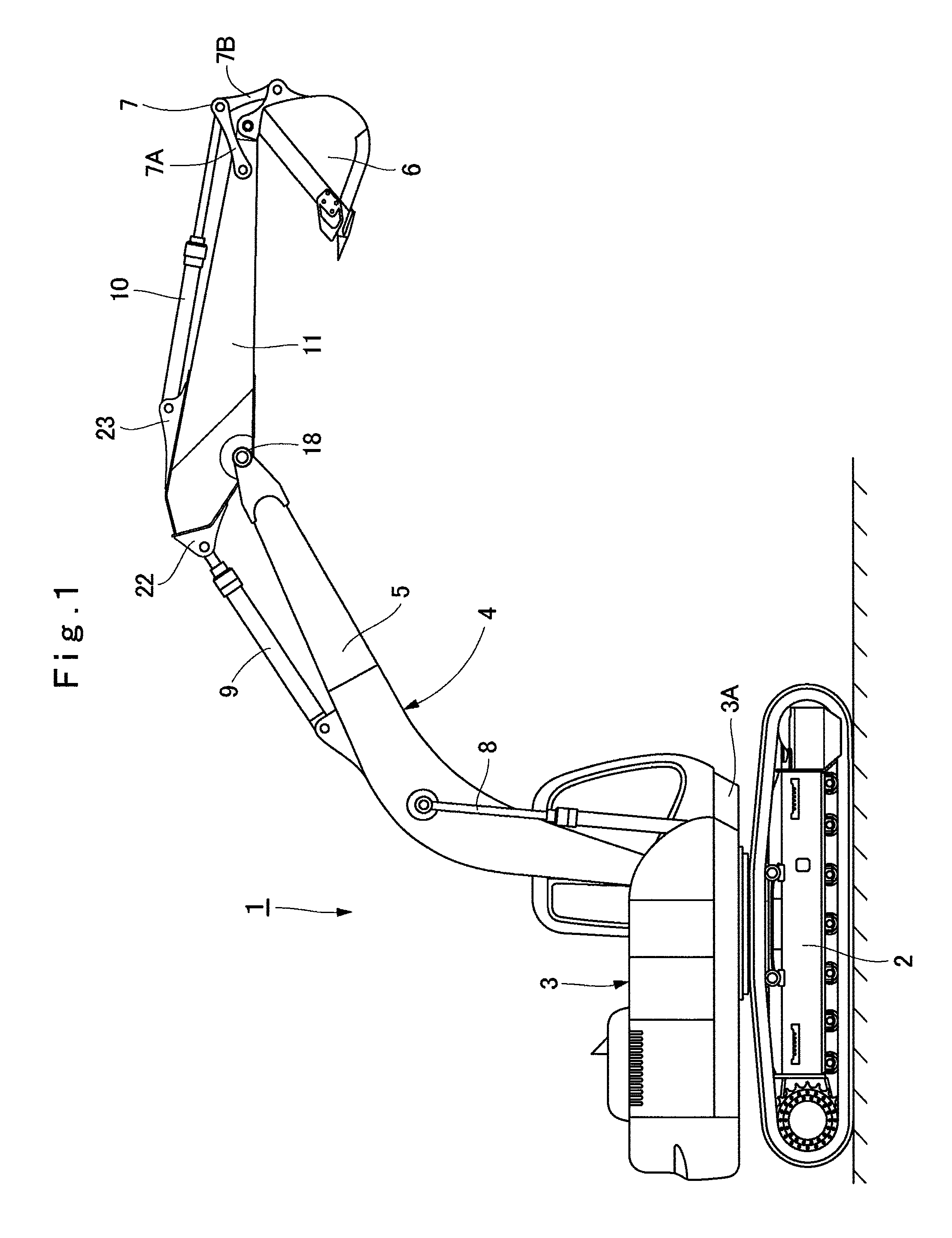 Arm for construction machine with upper ends of rear plate protruding upward