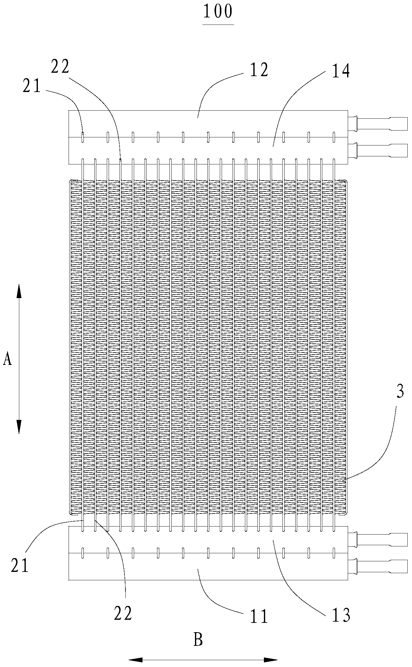 Heat exchanger and air conditioner with multiple refrigeration systems provided with heat exchanger
