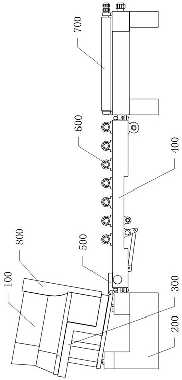 Closestool forming and demolding device