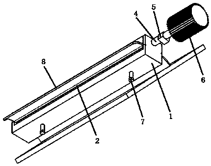 Polyurethane rubber plate conveying device capable of realizing automatic compensation after abrasion