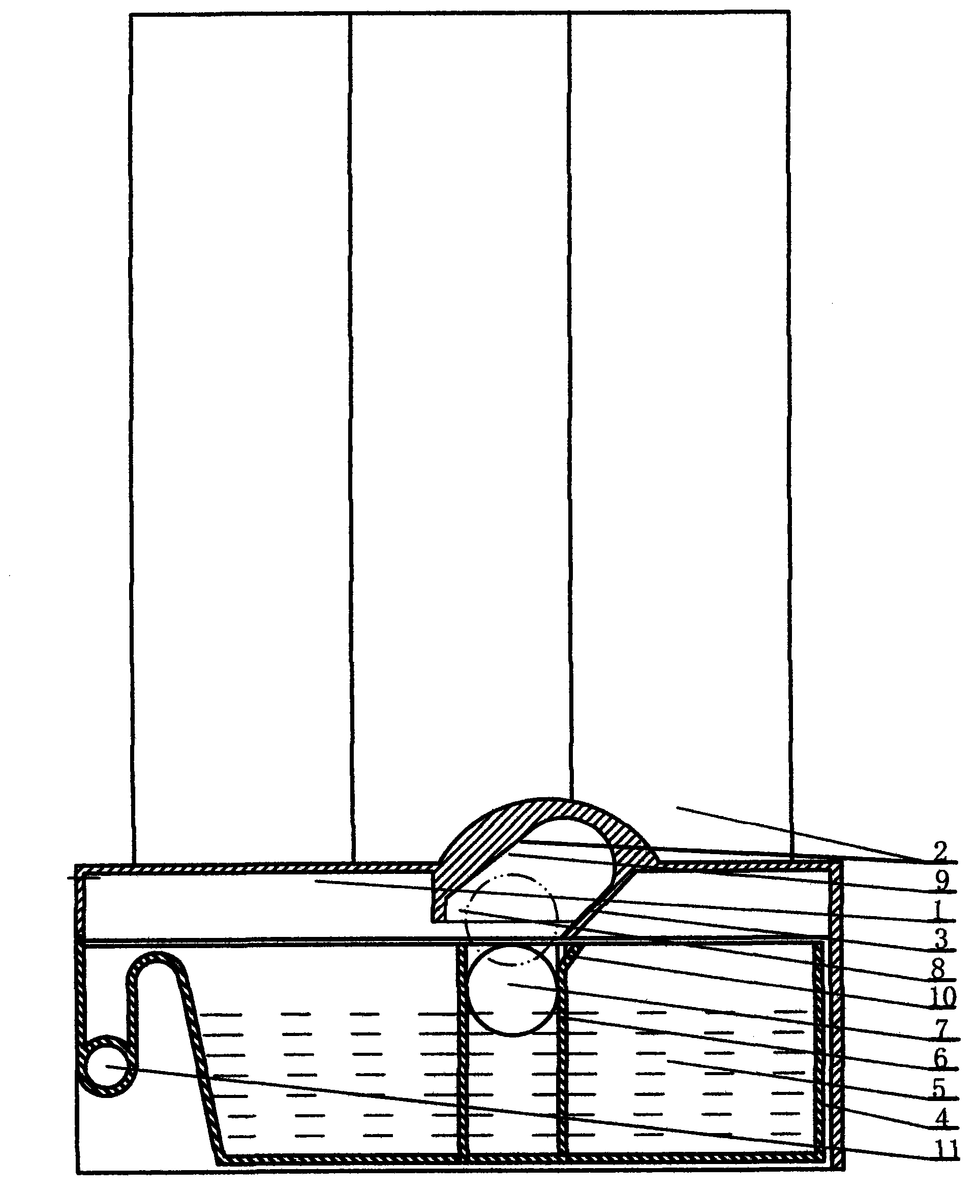 Floating ball separating method of water collecting device of water purifier