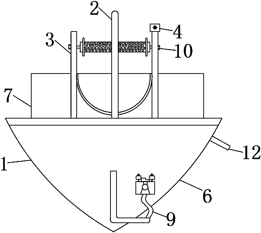 Salvage ship for large-range duckweeds on water surface