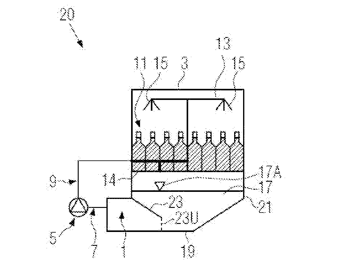 Device for thermally treating products with cleaning of the process liquid