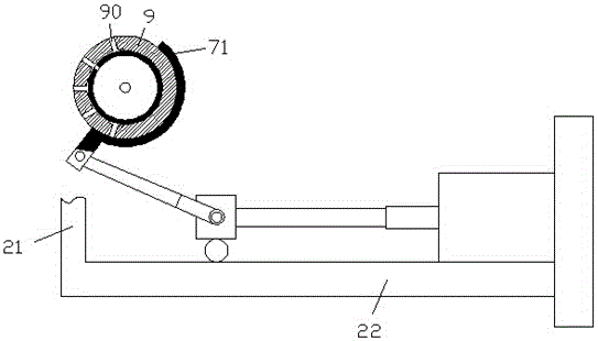 Air conditioner condensate water discharging device with moving rolling wheel