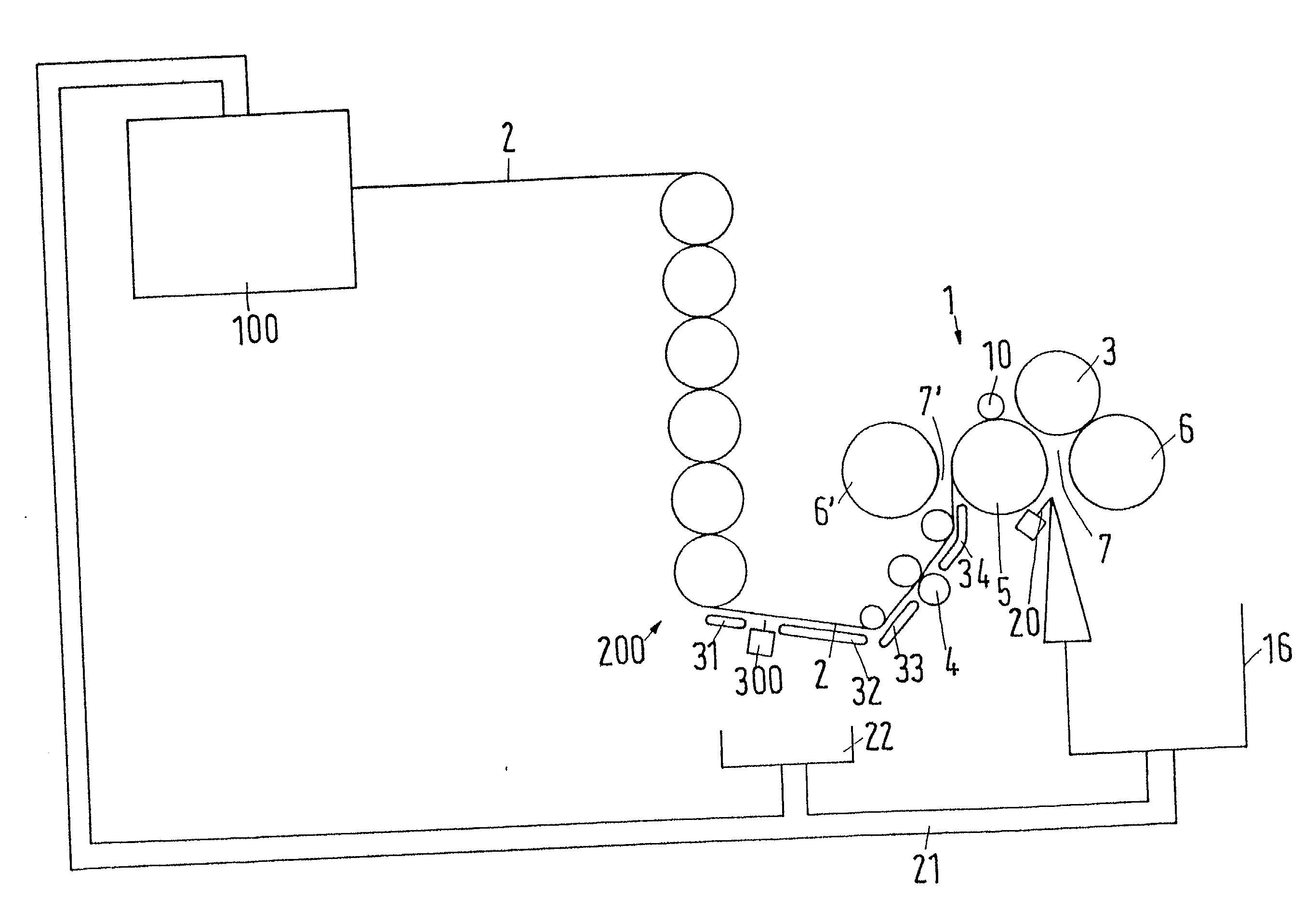 Process and device for producing paper reels