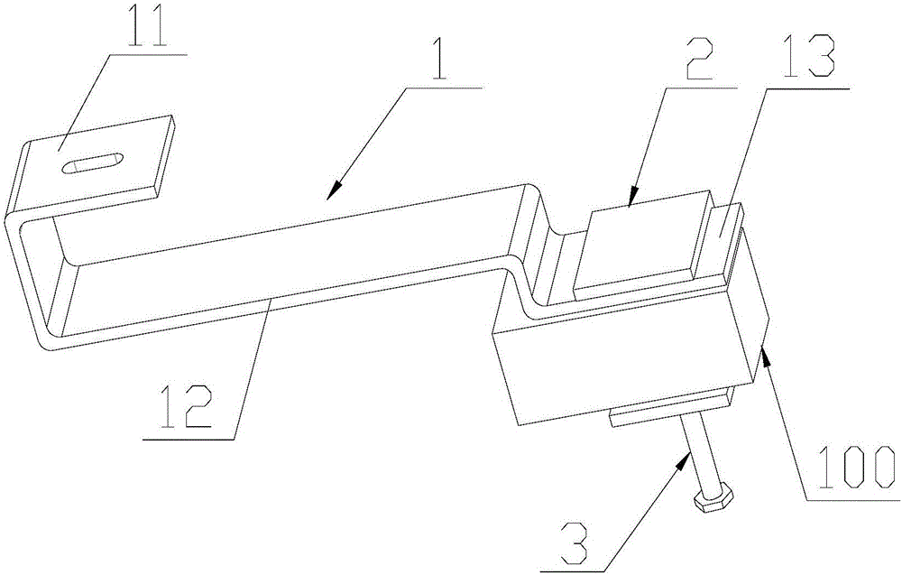 Photovoltaic module installing device and installing method