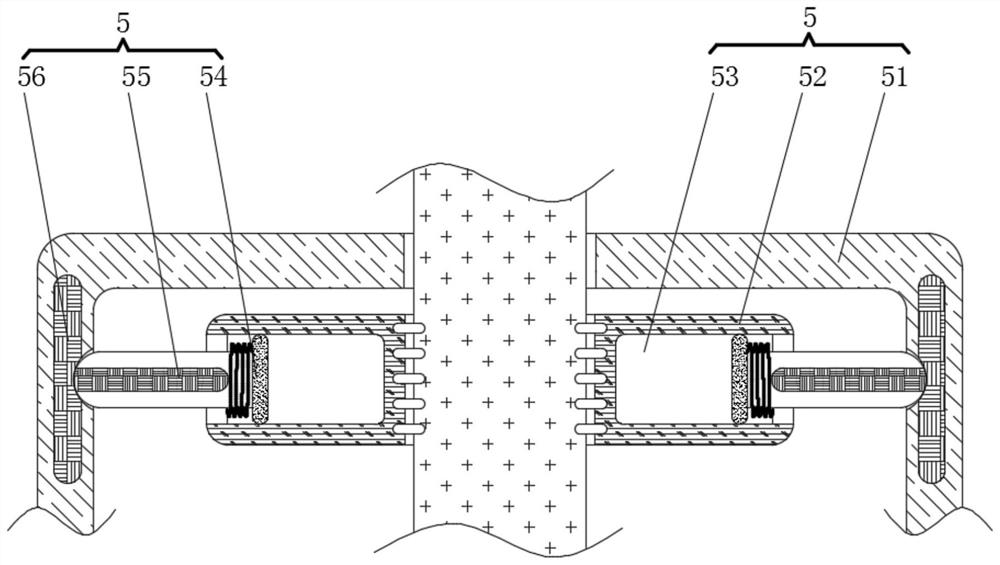 Unmanned aerial vehicle rotating shaft protection device capable of avoiding fan blade shaking and achieving automatic lubrication