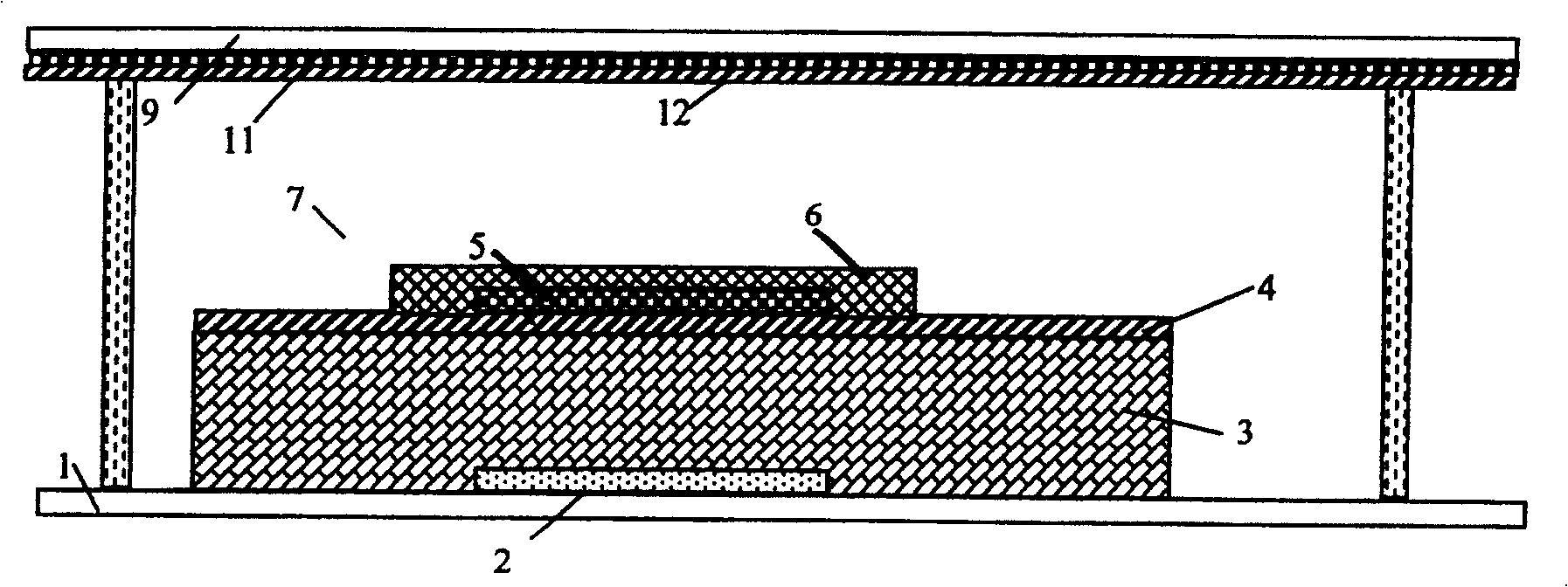 Triple pole structure of plane type field emission, and preparation method