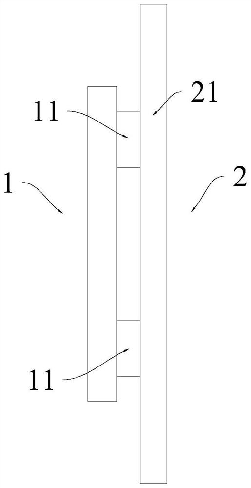 Electromagnetic docking structure and method for traction robot