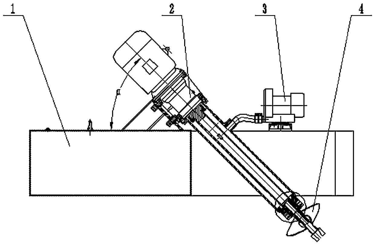 Semi-open type water bearing plug-flow aerator