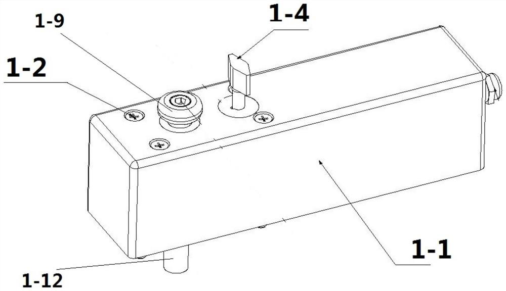 A coaxial push-pull type df37mm anti-aircraft gun breech locking device