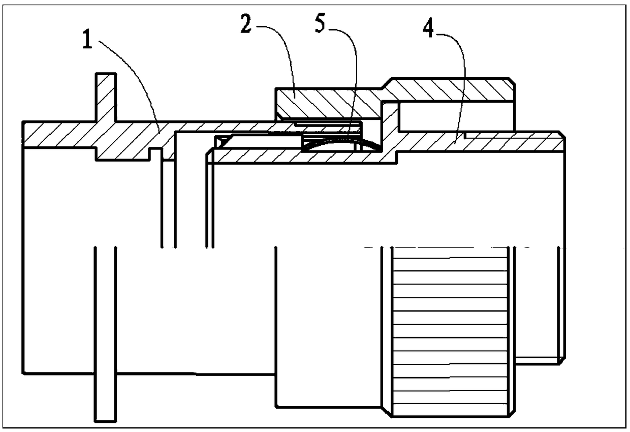 Connector with end-voltage shielding spring sheet structure