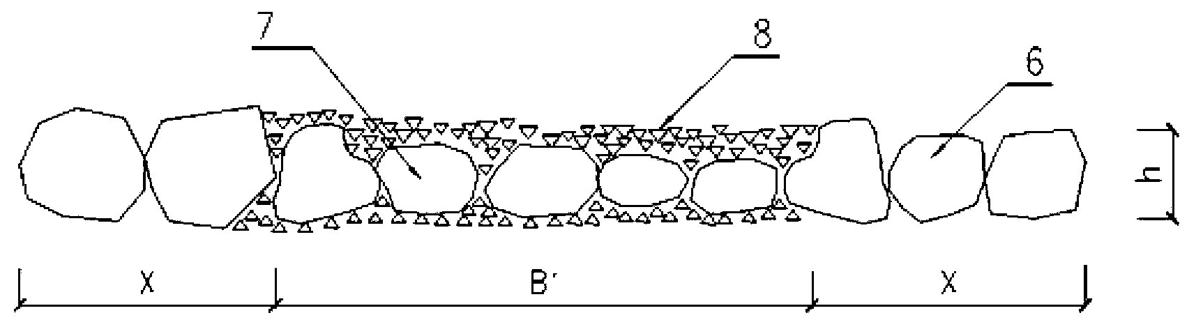 Method for constructing multi-thickness rockfill embankment with lateral confinement and layering functions