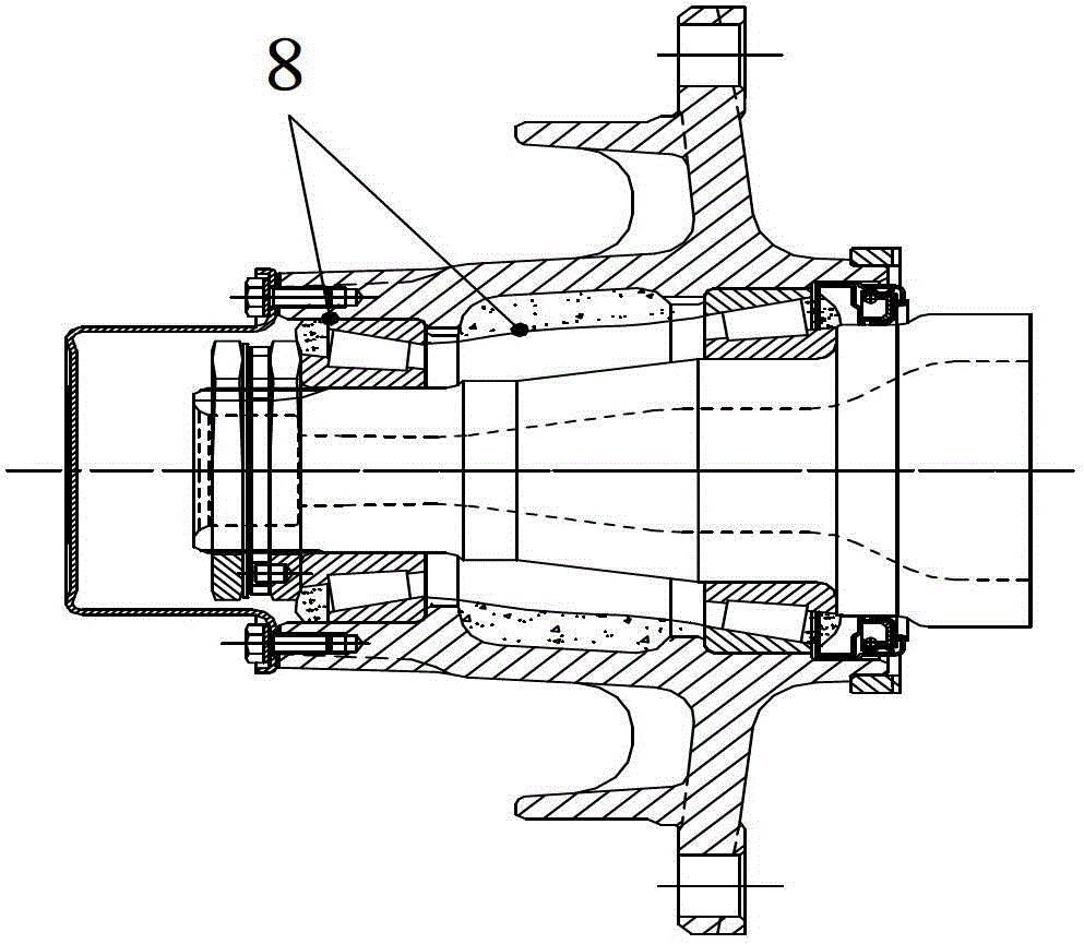 Hub oil storage system