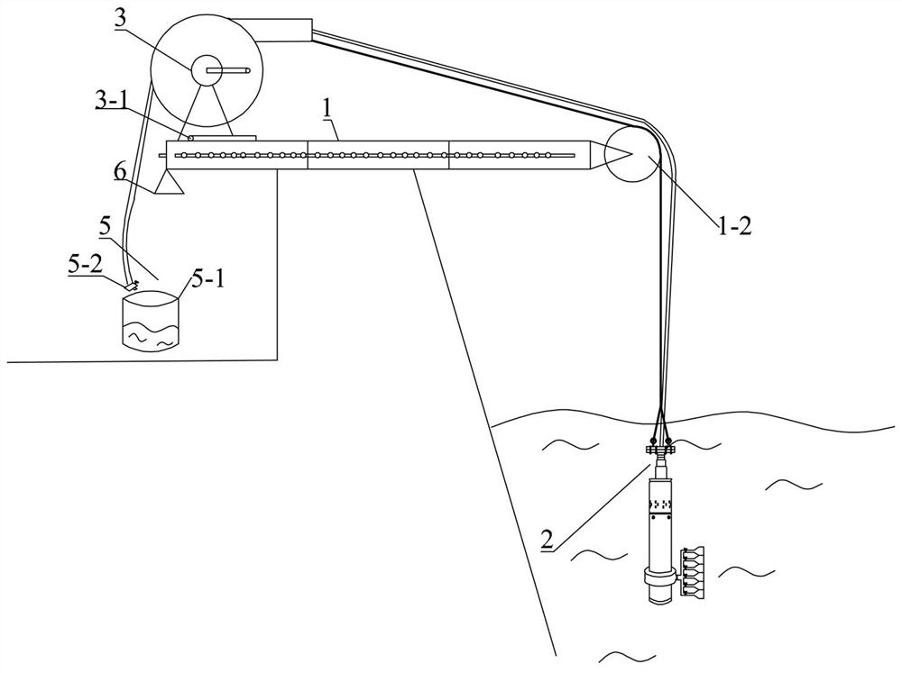 Portable deepwater layered electric water sampling device and water sampling method thereof