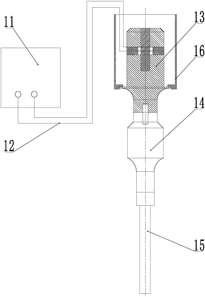 High-frequency vibrating sponge perforating device and application thereof