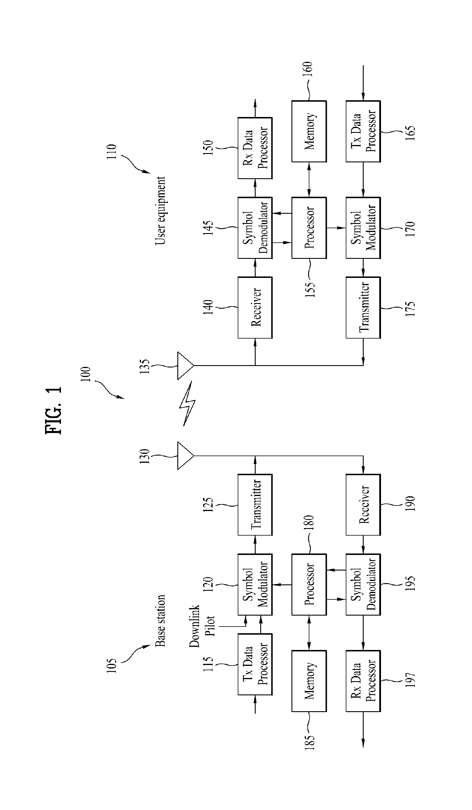 Method for performing a cooperative operation between heterogeneous networks and device for same