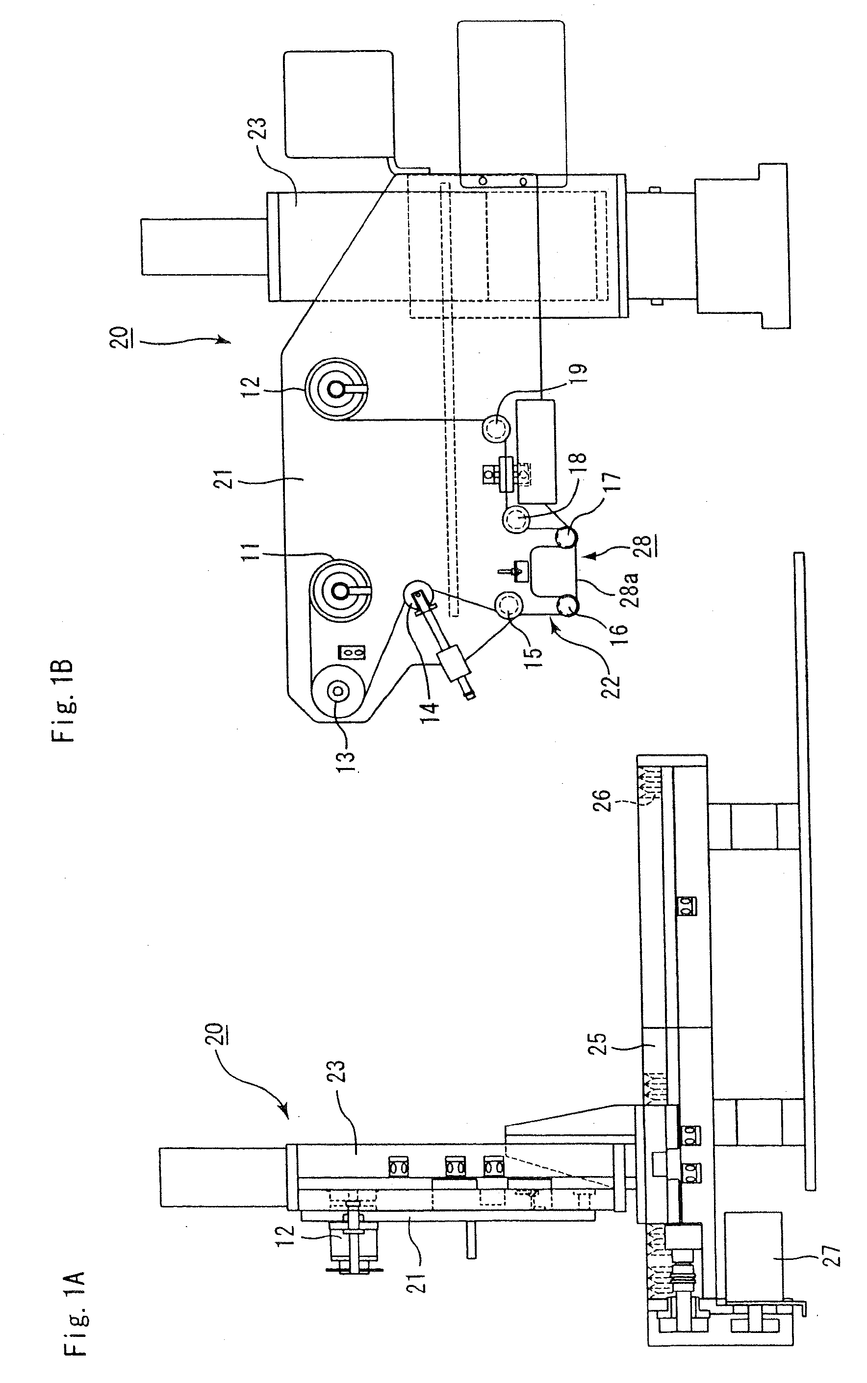 Molded body cutting apparatus, method for cutting ceramic molded body and method manufacturing honeycomb structured body