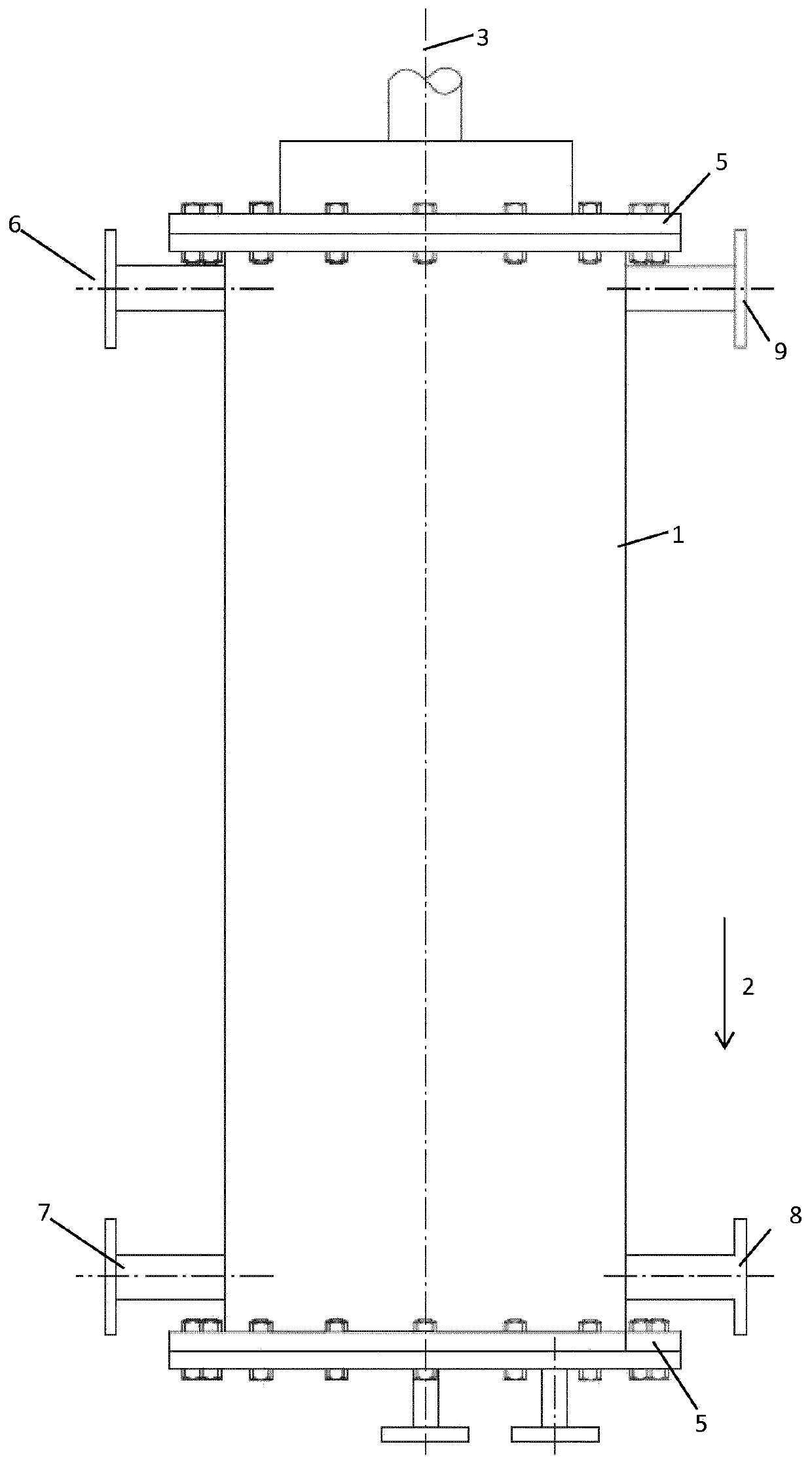 Reactor and method for continuous polymerisation