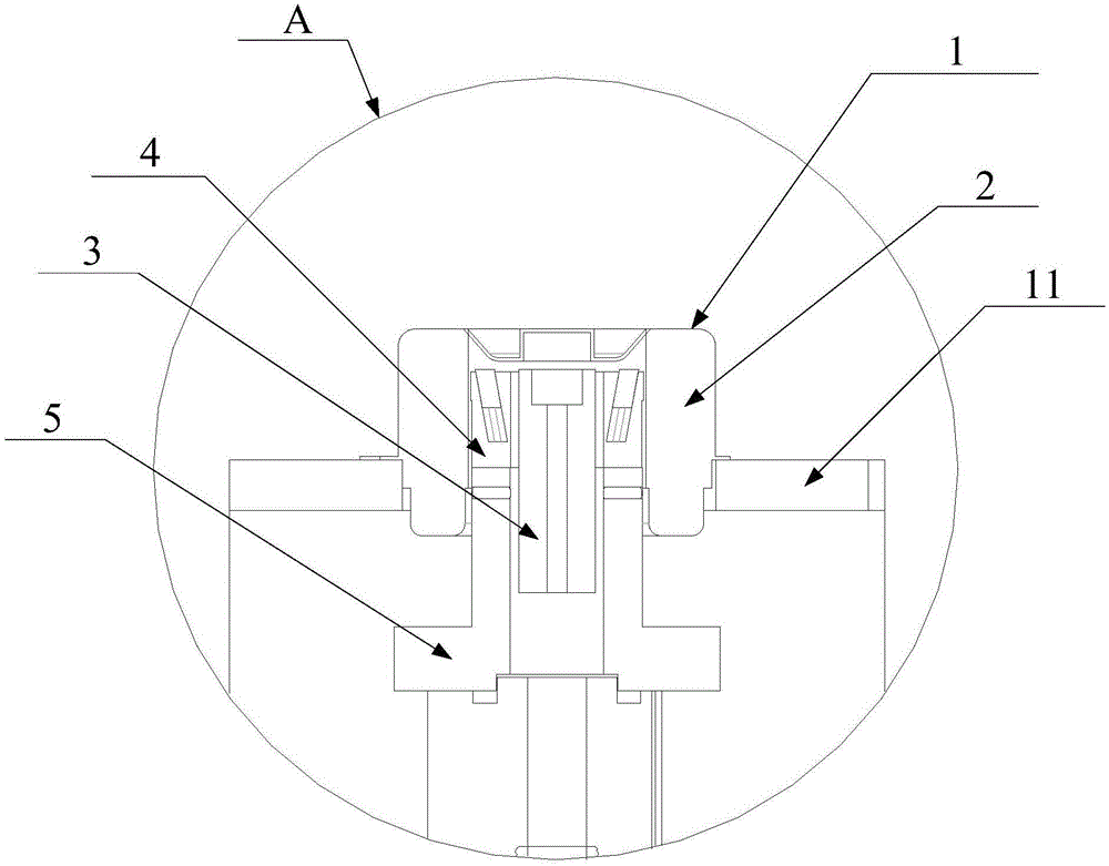 Separating device for motor end covers and stators