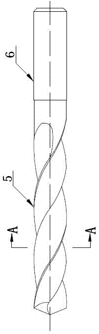 Solid carbide drill chip breaker groove for steel part and design method thereof