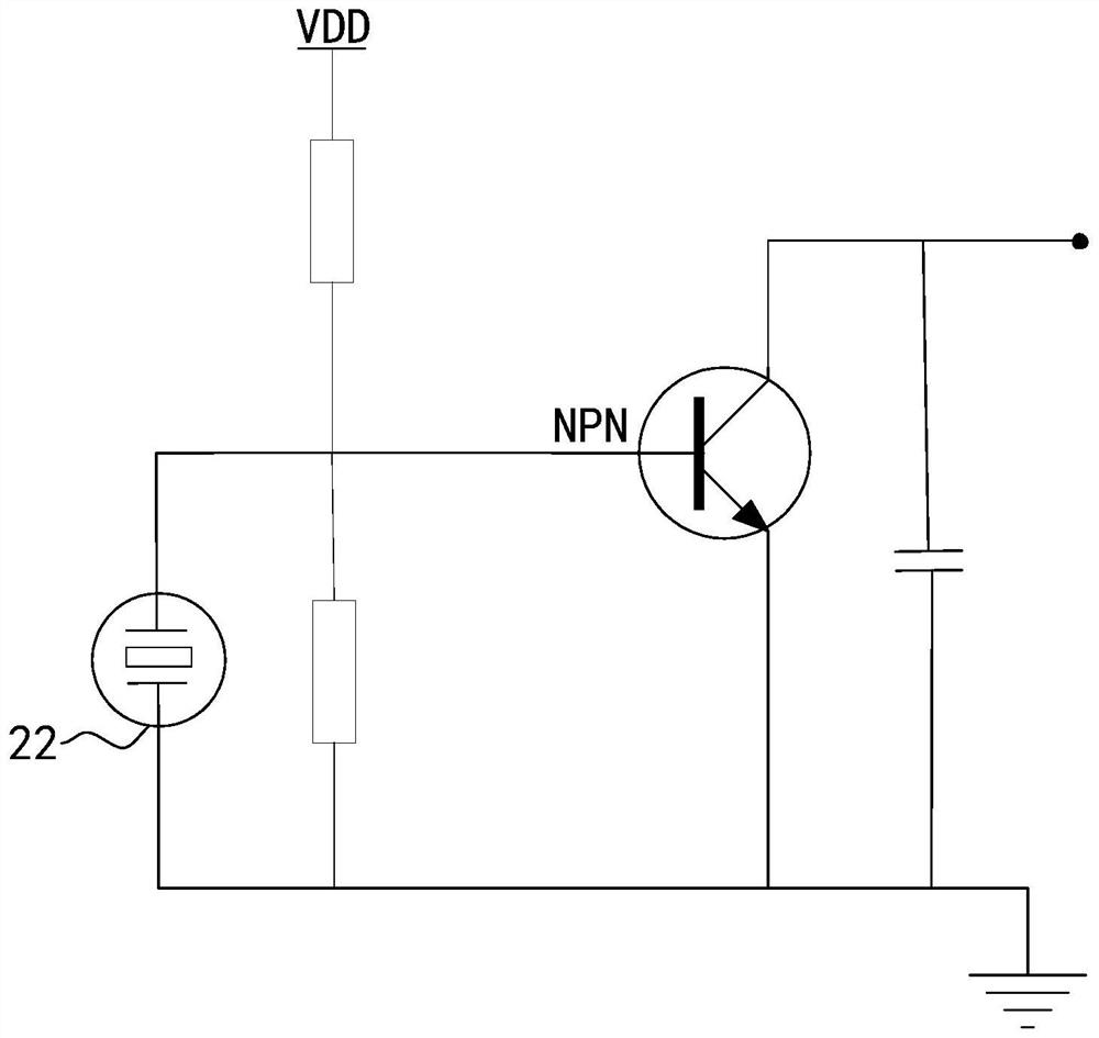 Air-pump-free alcohol tester and detection circuit