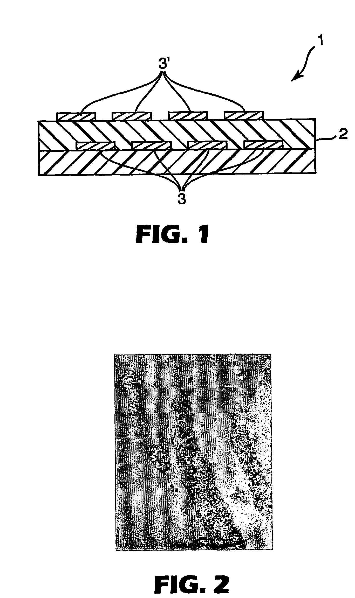 Thermosetting adhesive film, and an adhesive structure based on the use thereof