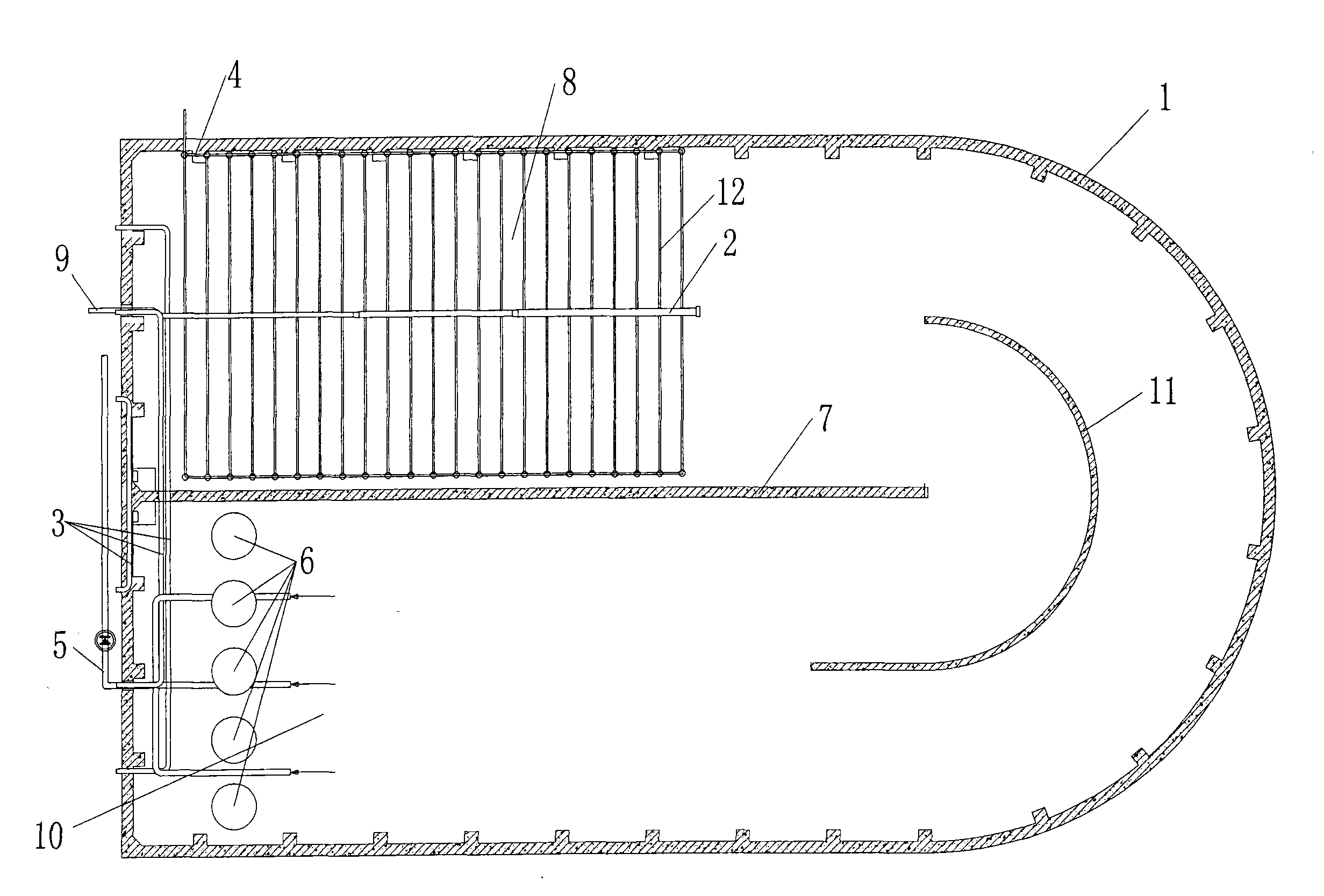 U-shaped low speed anaerobic reactor