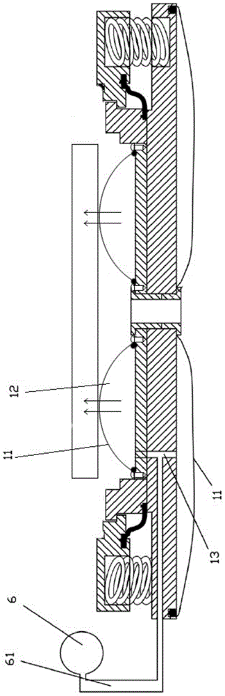 Smoothly operated compressor automatic discharging system