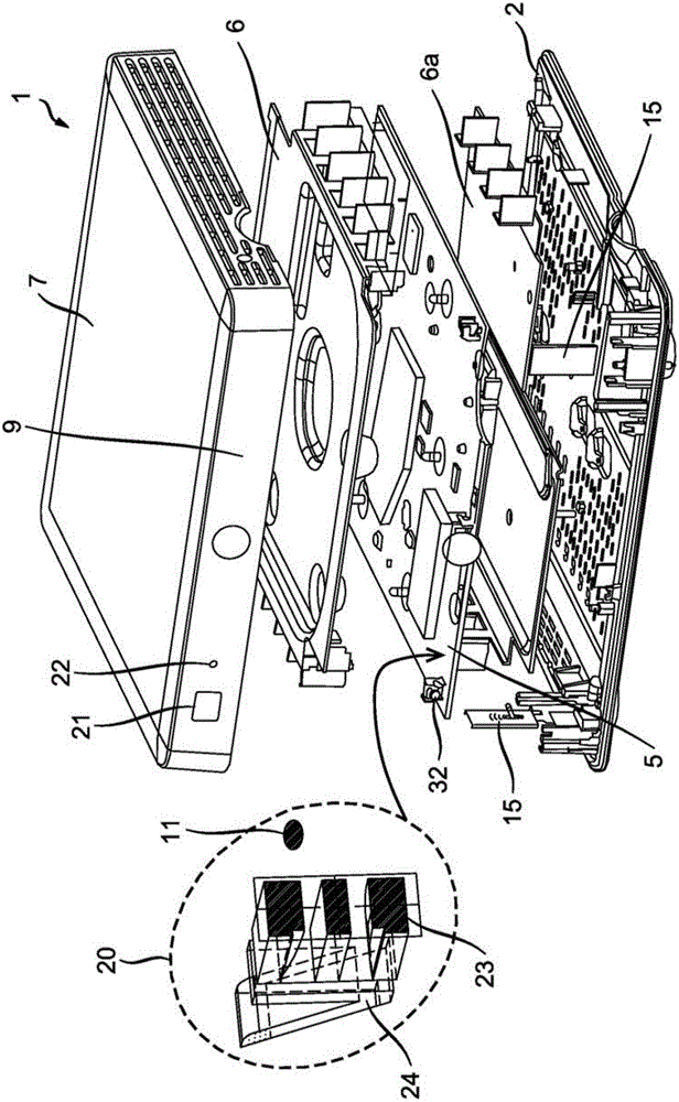 Light pipe texturing intensity gradient for electronic devices