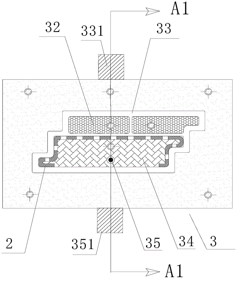 Co-extrusion molding composite board and preparation method thereof