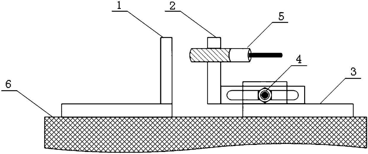 Wind generating set load strain monitoring device based on electrical vortex sensor