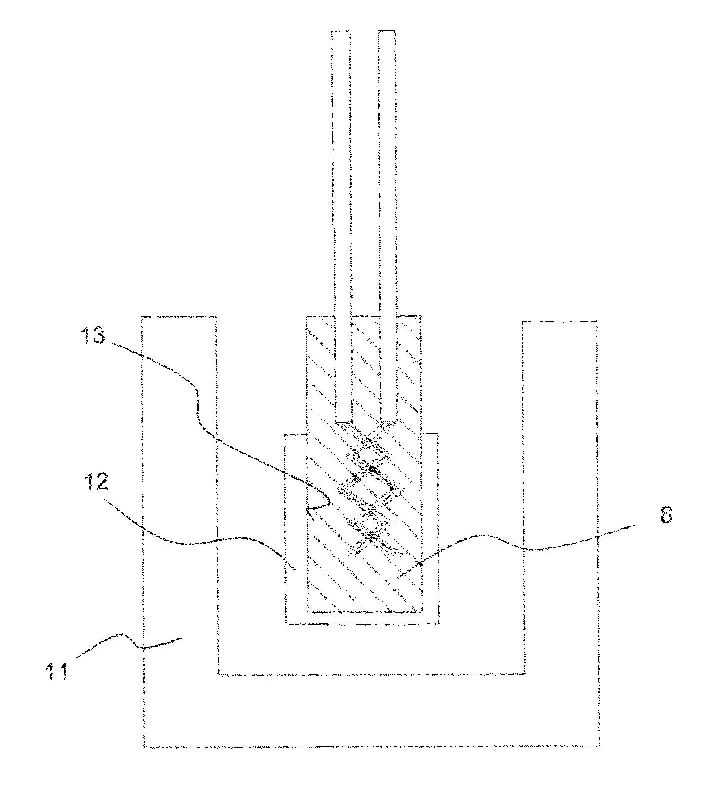 Method for superconducting connection between MgB2 superconducting wires via a MgB2 matrix made from a boron powder compressed element infiltrated with Mg