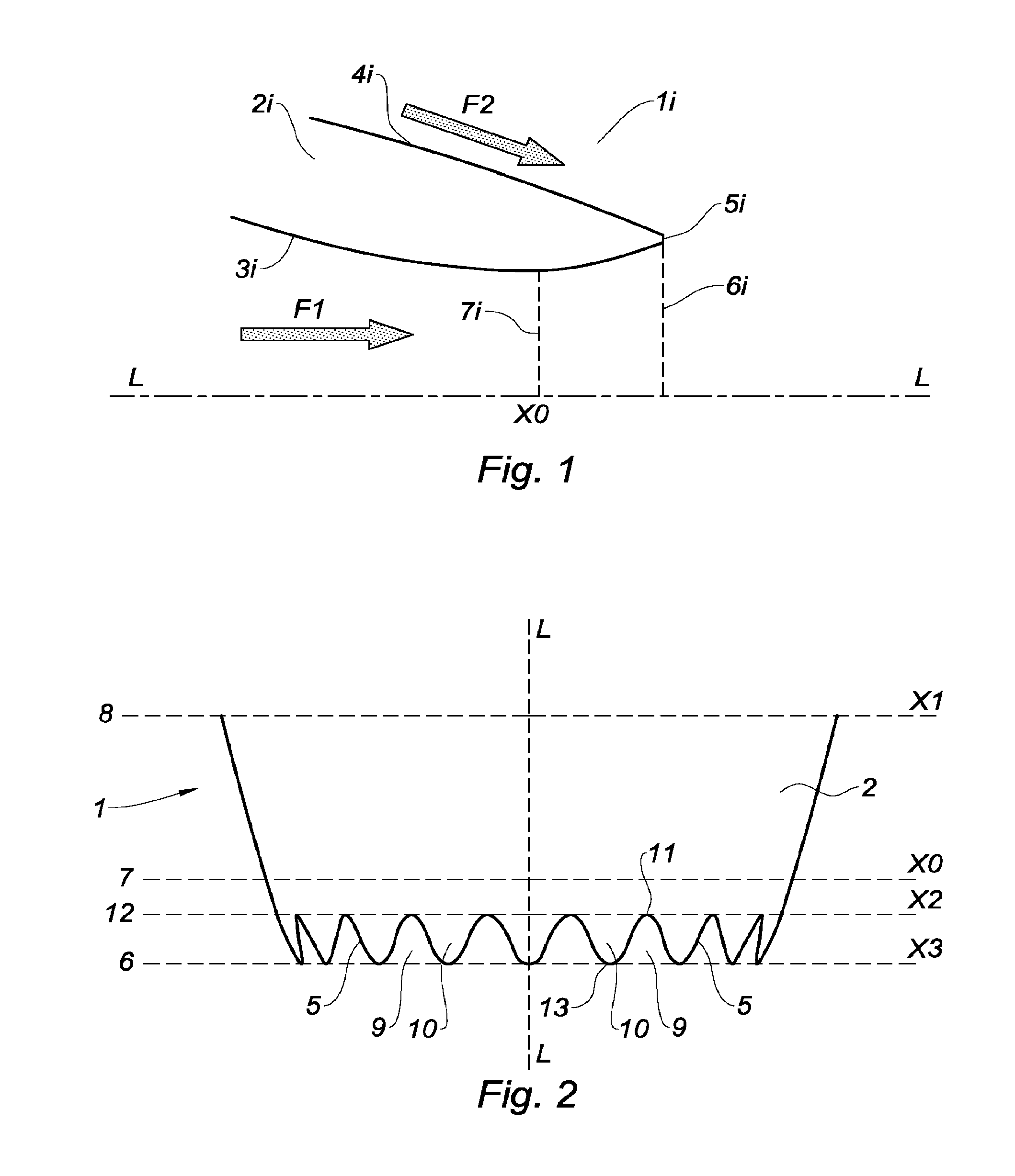 Nozzle of a turbomachine provided with chevrons with a non-axisymmetric inner face