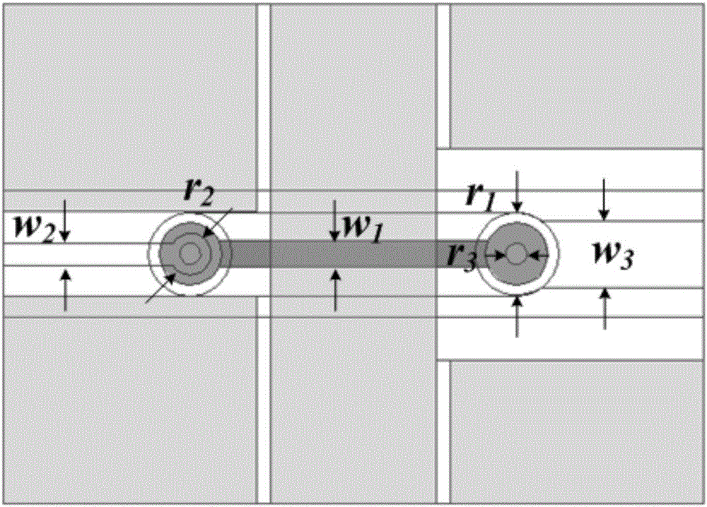 Transition structure from non-uniform microstrip line to strip line