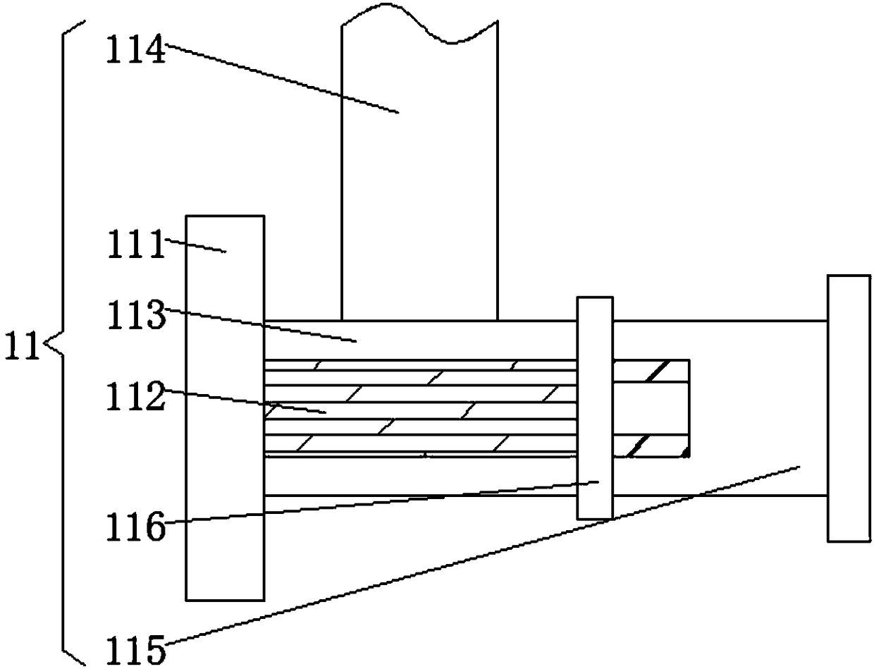 Dust-reduction spraying device for tunnel construction
