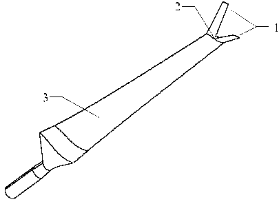 Wind turbine blade with split winglet at apex