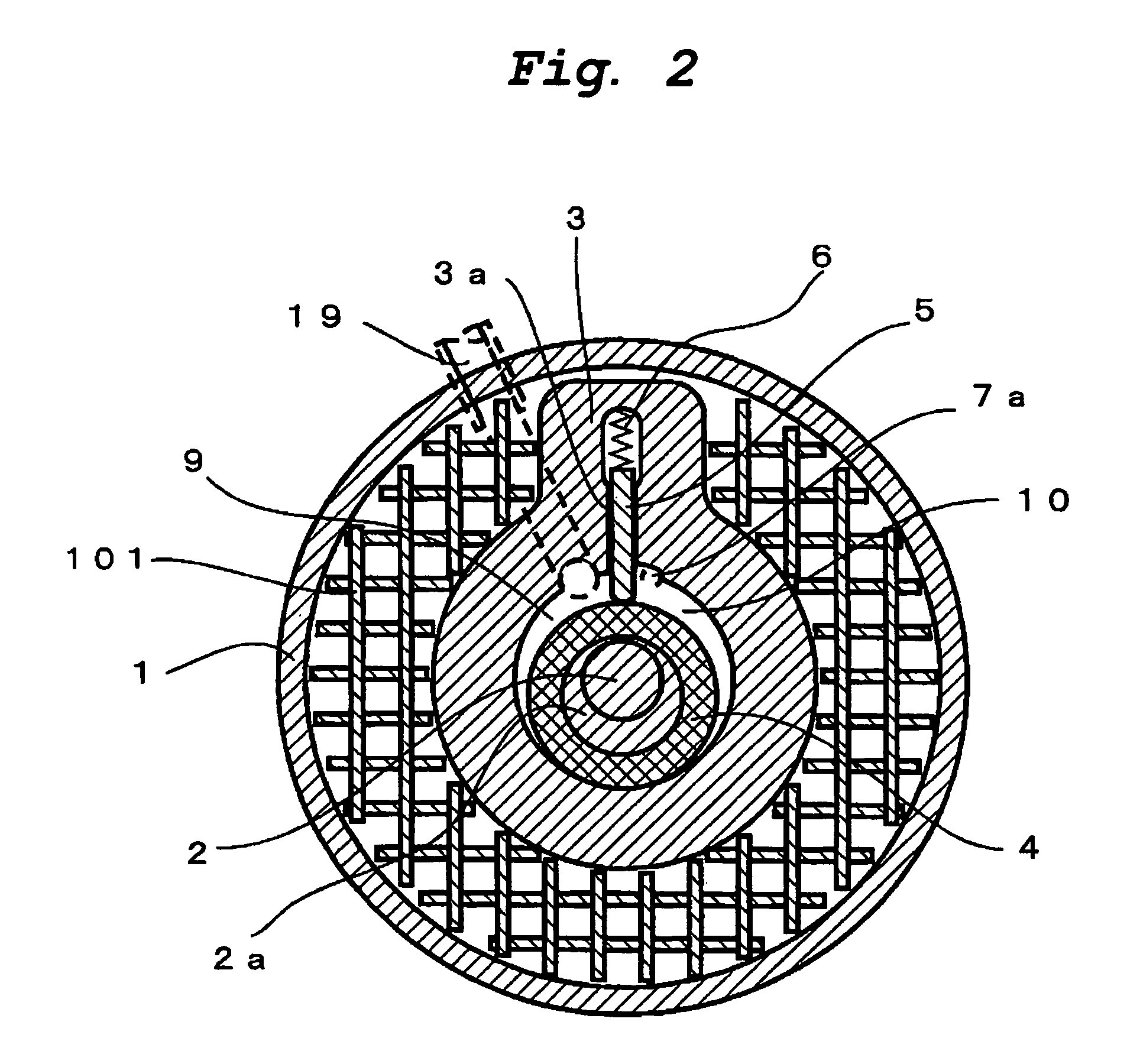 Hermetic type compressor with wave-suppressing member in the oil reservoir