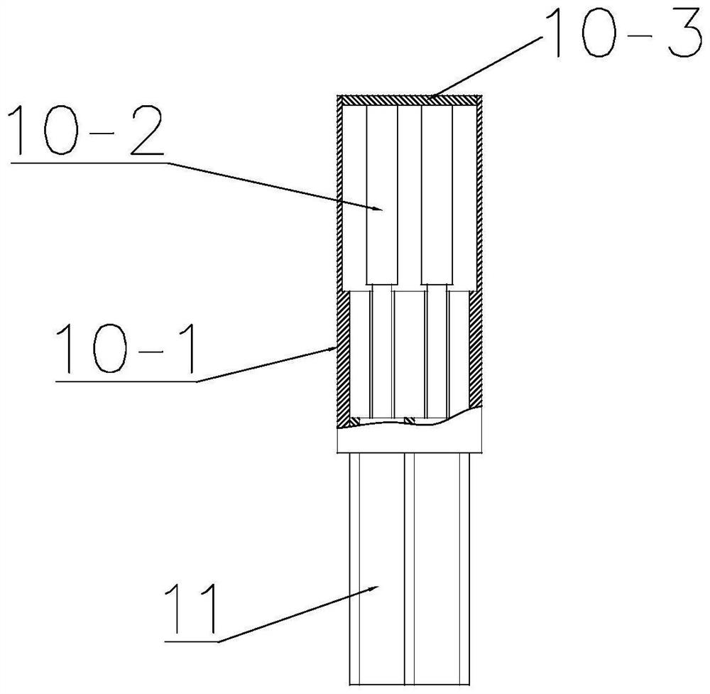 Eccentric hob boring machine that does not interfere with support work and can break rock according to a predetermined path