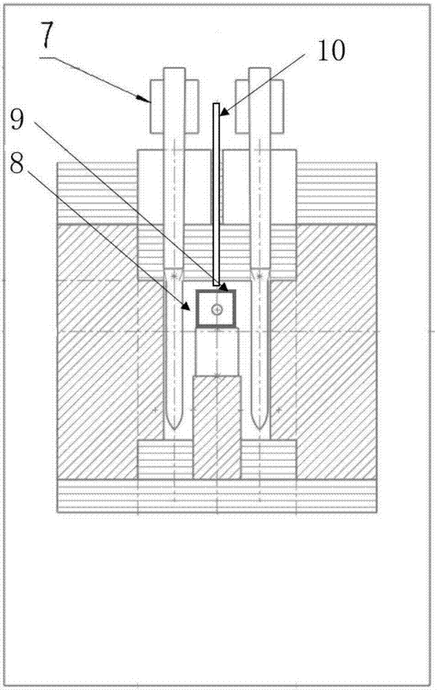 In-situ Raman spectrum measurement method and measurement device for high temperature volatile and corrosive fused salt
