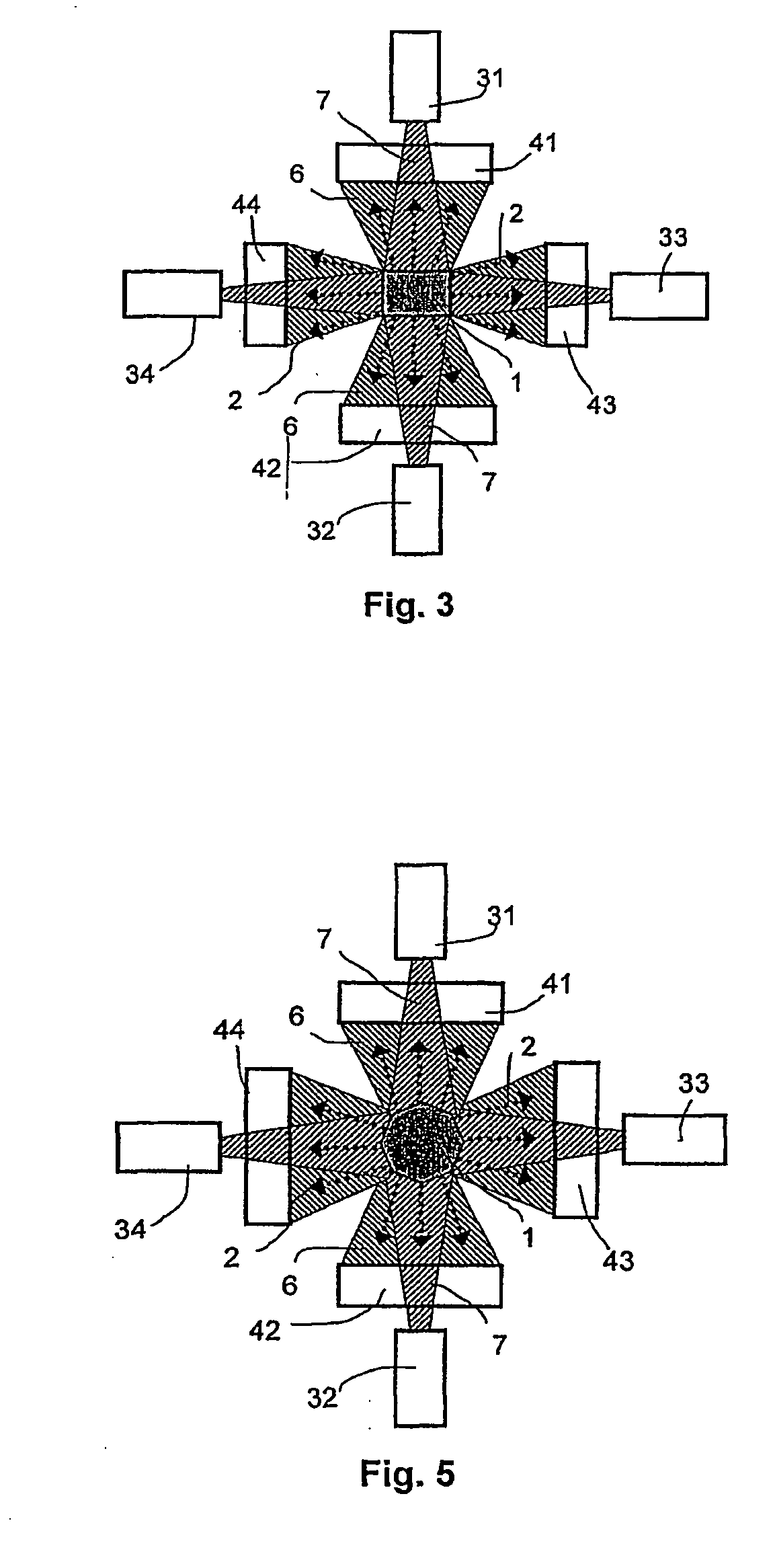 Method and Arrangement for Detecting Surface and Structural Defects of a Long Moving Product