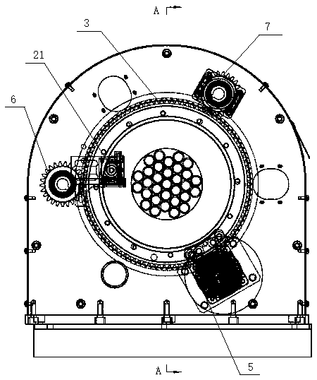 Winding device for banding pipes