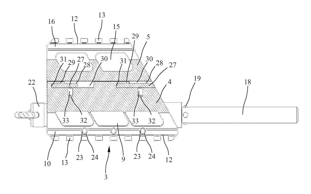 Adapter piece and handheld firearm comprising such an adapter piece