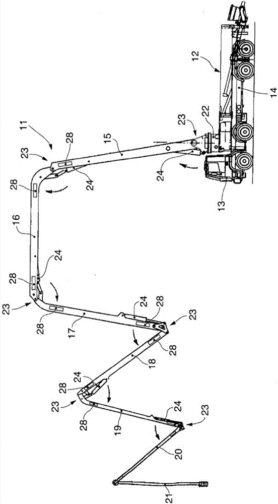Apparatus and corresponding method to control the vibrations of an articulated arm