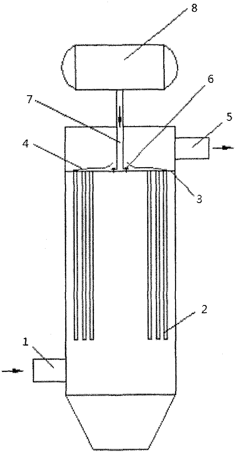 Pulse backflushing cleaning device and its gas ejector and filter device