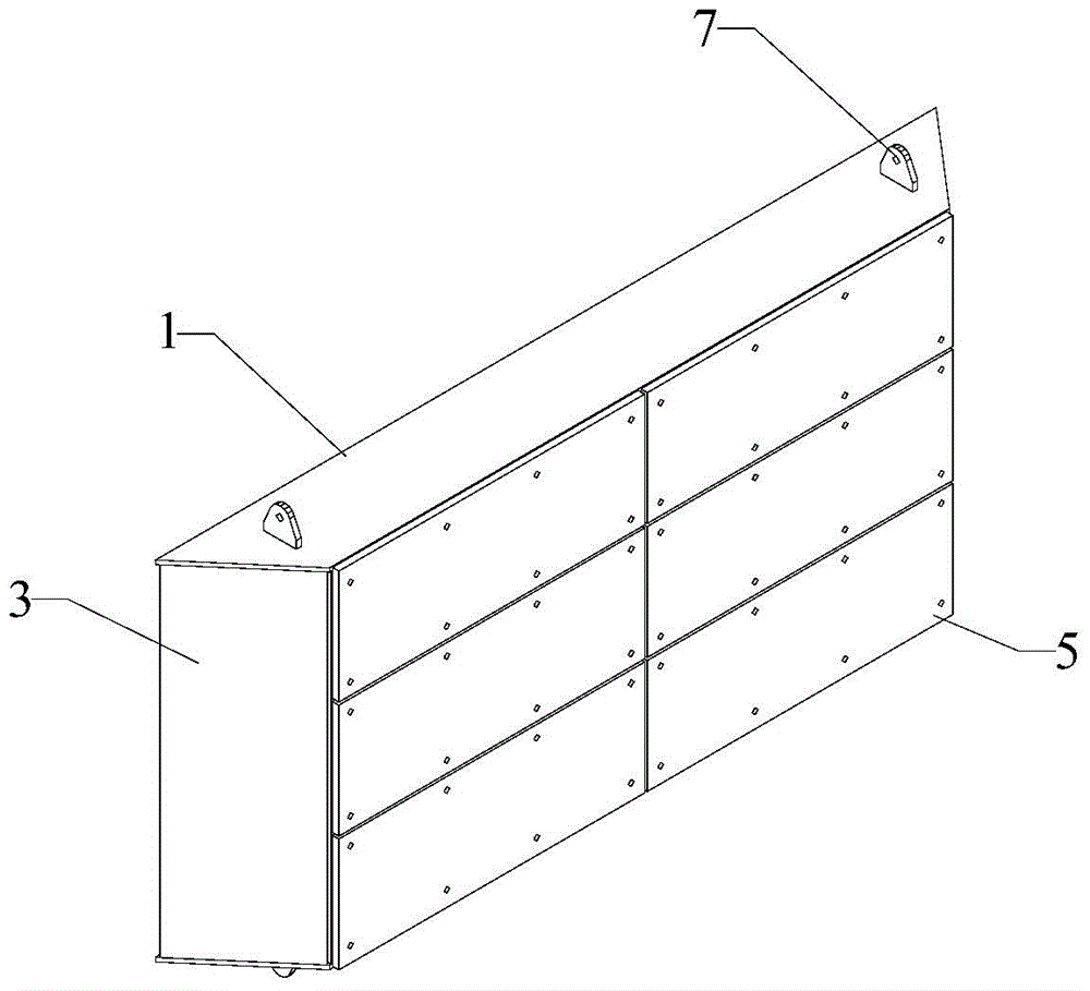 A fender structure of an offshore mobile platform