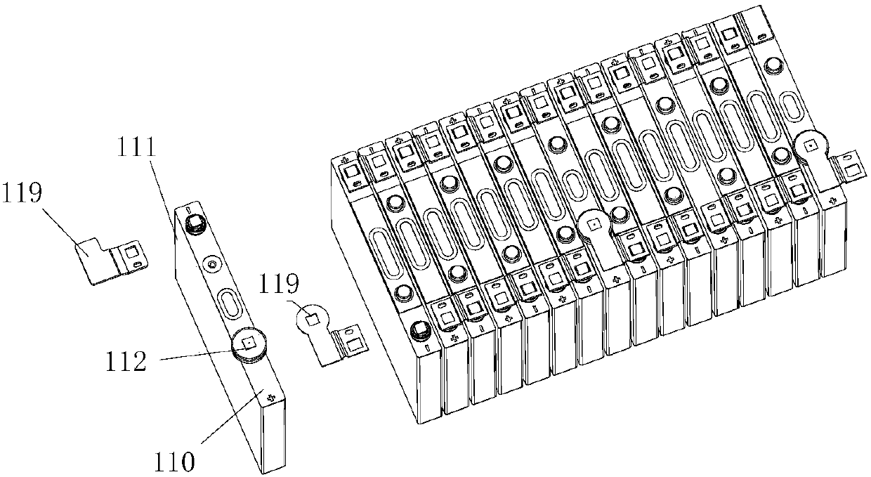 Current interruption device as well as nicking part, battery cover plate component, monomer battery, battery module, power battery and electric vehicle thereof
